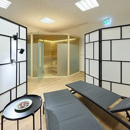 *relax Apartment* Fuer 4 Am Weinberg Mit Sauna * Spielfeld