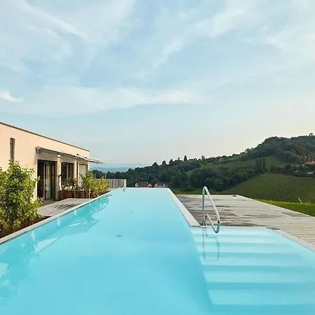 *relax Apartment* Fuer 4 Am Weinberg Mit Sauna Apartment Spielfeld